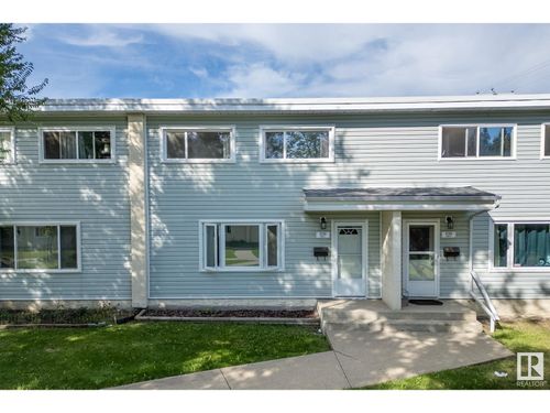 13314 89a St Nw, Edmonton, AB, T5E3L1 | Card Image