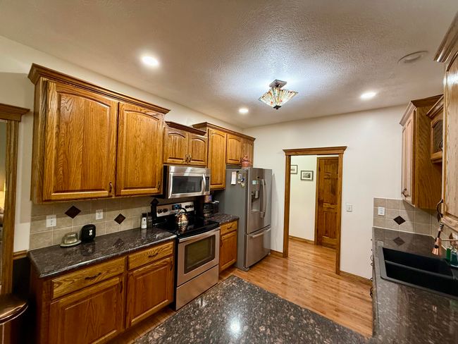 Kitchen | Image 13
