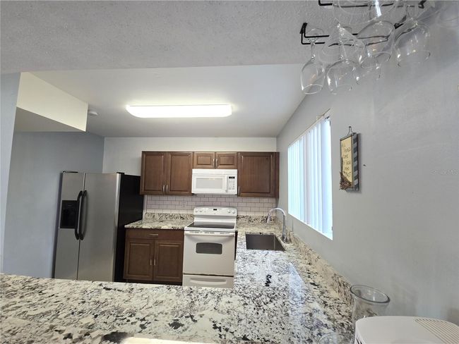 APT-319 - 4001 Beneva Rd, Condo with 3 bedrooms, 3 bathrooms and null parking in SARASOTA FL | Image 4