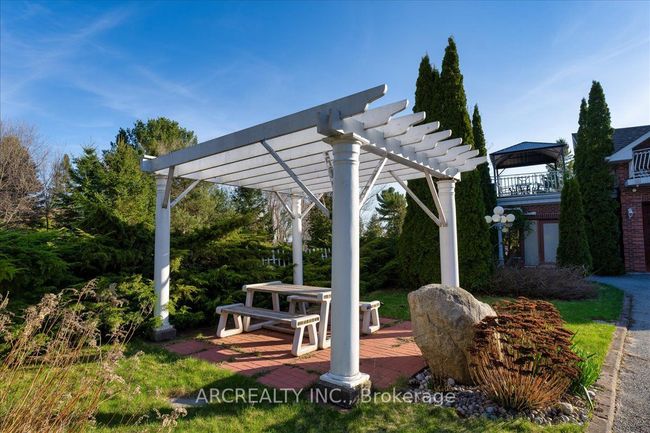 1482 Tiny Beaches Rd N, House other with 3 bedrooms, 3 bathrooms and 10 parking in Tiny ON | Image 6