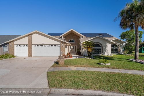 10421 Templewood Ct, SPRING HILL, FL, 34608-7452 | Card Image