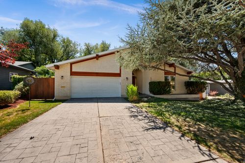 1910 E Millcreek Way, Salt Lake City, UT, 84106-3831 | Card Image