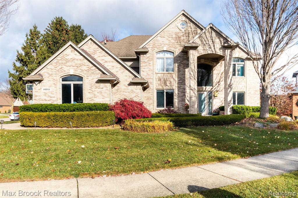 Park View Ct, Sterling Heights, MI 48313