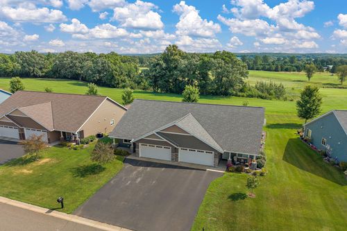 622 Kreekview Dr, Osceola, WI, 54020-5860 | Card Image