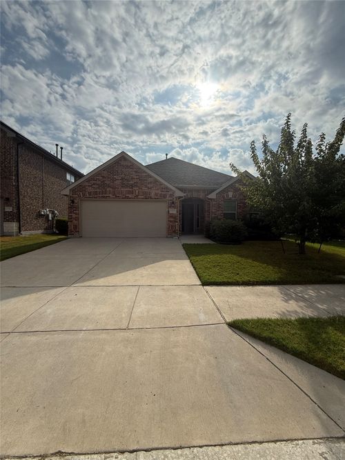 725 Bird Creek Dr, Little Elm, TX, 75068-5377 | Card Image
