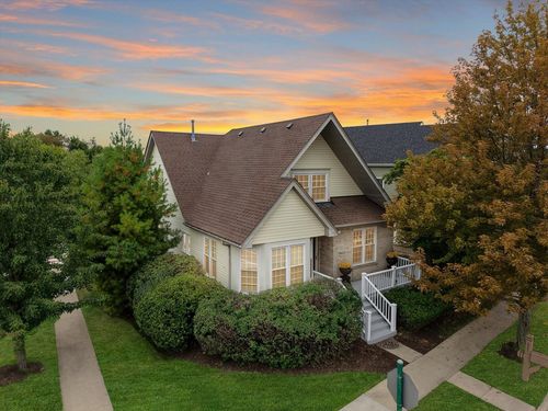 0N553 Armstrong Ln, Geneva, IL, 60134 | Card Image