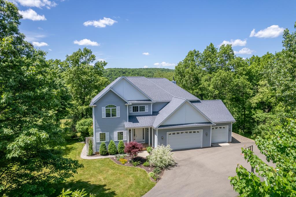 Oak Hill Rd, Horseheads, NY 14845