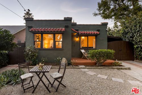 1481 Navarro Ave, Pasadena, CA, 91103-2137 | Card Image