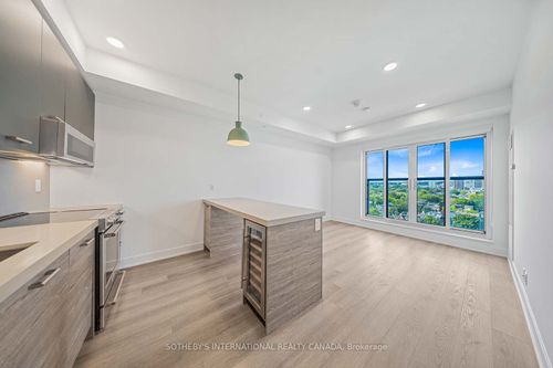 511-484 Spadina Ave, Toronto, ON, M5S0E4 | Card Image