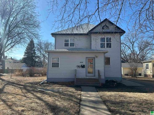 422 N Dakota, Vermillion, SD, 57069 | Card Image