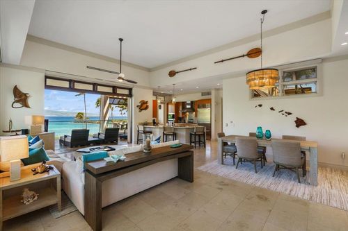 d14-14 Coconut Grove Ln, Lahaina, HI, 96761-8735 | Card Image