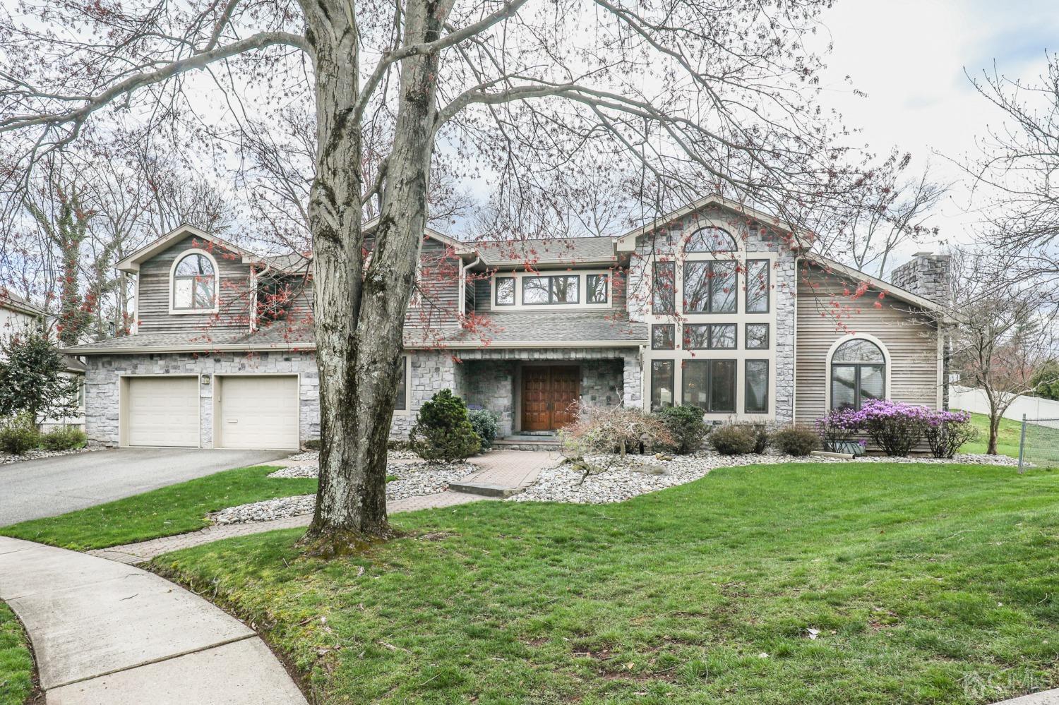 Opatut Ct, Edison, NJ 08817