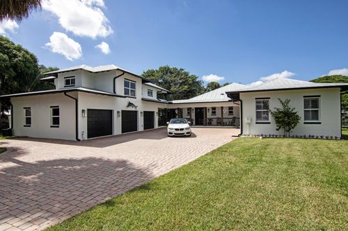 310 Se Cardinal Way, Stuart, FL, 34996-2602 | Card Image