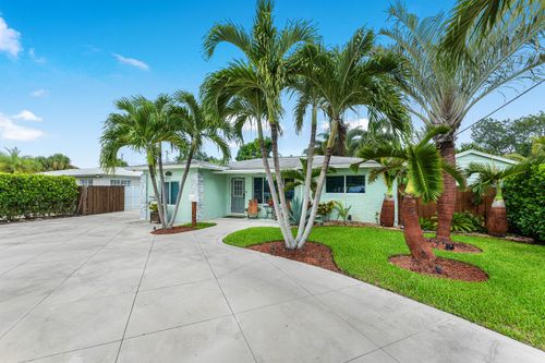 819 6th St, Lake Park, FL, 33403-2505 | Card Image