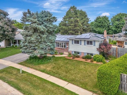 77 Magnolia Dr, Paris, ON, N3L3N2 | Card Image