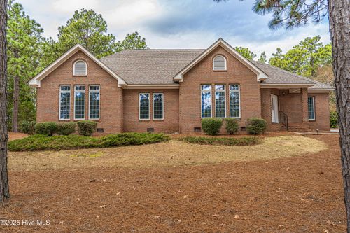 12 Wildwood Ln, Jackson Springs, NC, 27281-9746 | Card Image