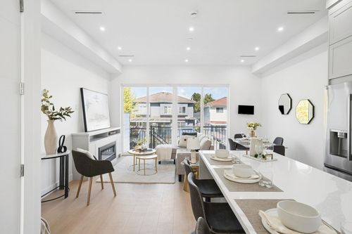 2-1005 E 55th Avenue, Vancouver, BC, V5X1N8 | Card Image