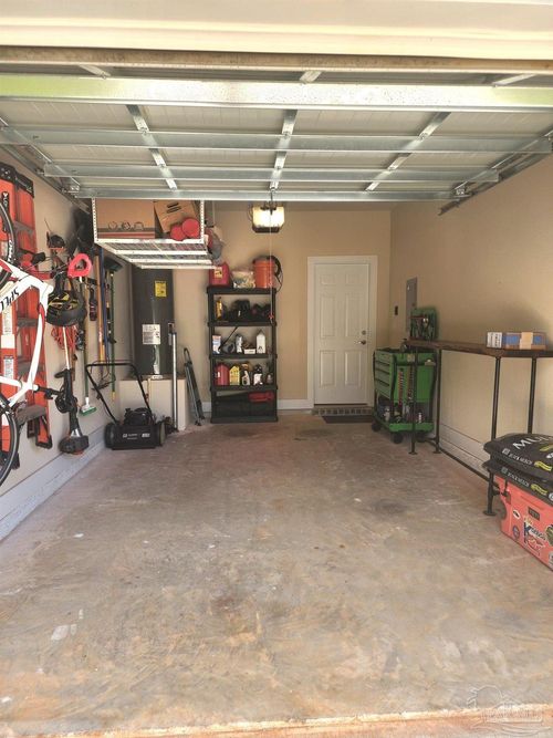 5230 Tuscaloosa St, Milton, FL, 32583-6252 | Card Image