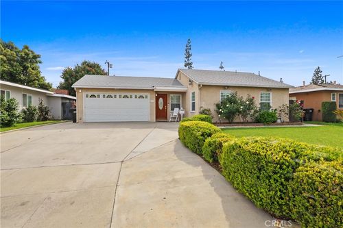 9558 Bert St, Pico Rivera, CA, 90660-3904 | Card Image