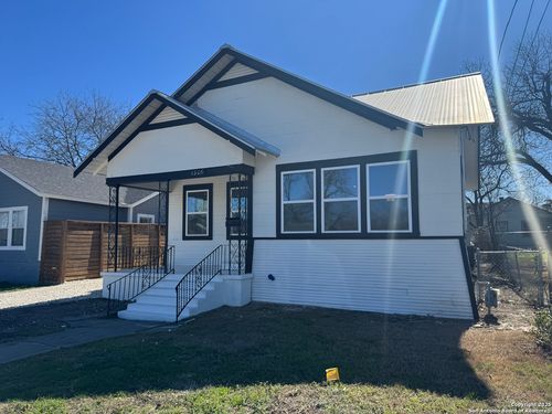 1306 Nolan St, San Antonio, TX, 78202-2437 | Card Image
