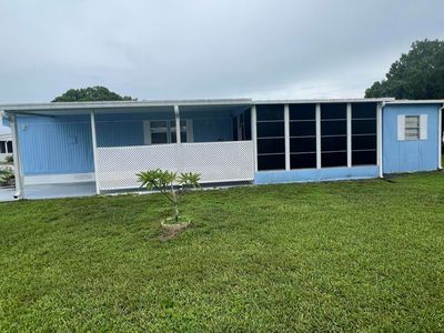 436 Holiday Park Ne, House other with 2 bedrooms, 1 bathrooms and null parking in Palm Bay FL | Image 2