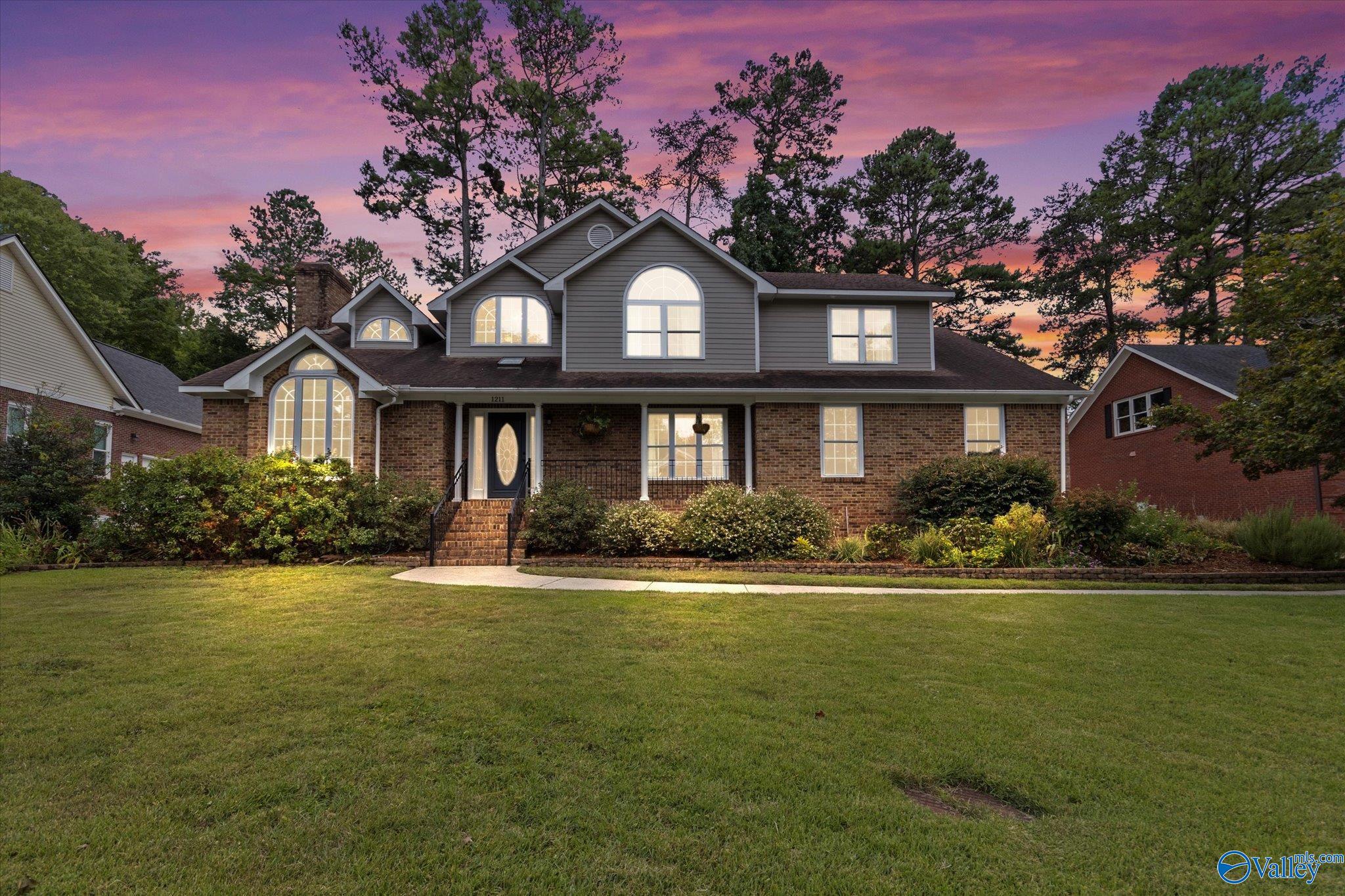 Shadow Ridge Dr, Huntsville, AL 35803