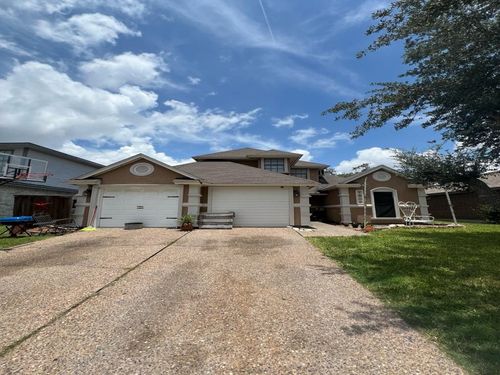 7229 Windy Ridge Dr, Corpus Christi, TX, 78413-5715 | Card Image