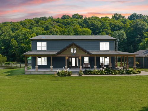 6098 N Wilderness Rd, Mount Vernon, KY, 40456-8403 | Card Image