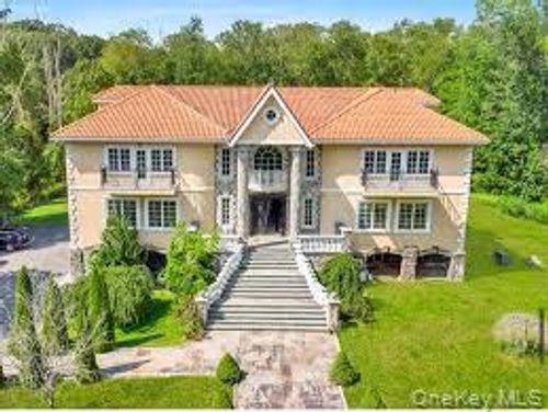 180 Stone Hill Rd, Bedford, NY, 10506-1333 | Card Image