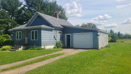 8 Maynard Street, Washburn, ME, 04786 | Card Image