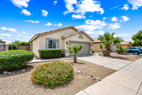 3223 W Salter Dr, Phoenix, AZ, 85027-2209 | Card Image