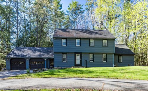 4 Moharinet Way, Durham, NH, 03824-2912 | Card Image
