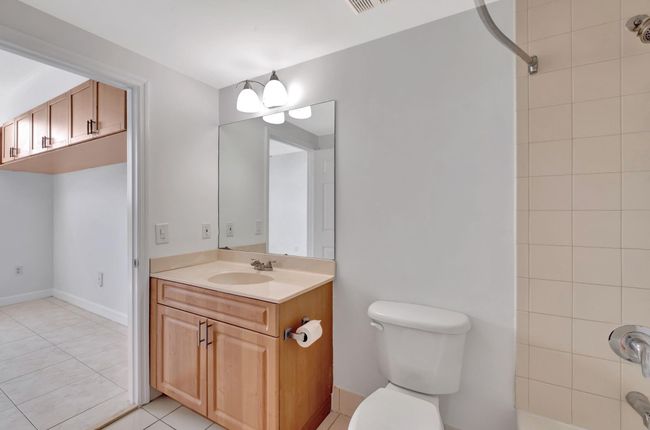 APT-808 - 2600 Sw 27 Th Ave, Condo with 1 bedrooms, 1 bathrooms and null parking in Miami FL | Image 25