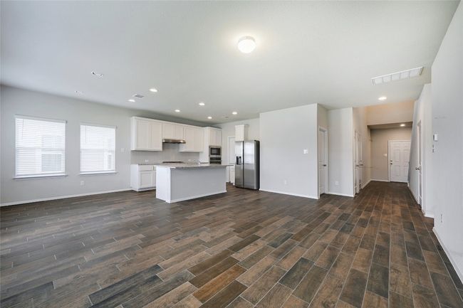 215 Desperado St, House other with 3 bedrooms, 3 bathrooms and 2 parking in Kyle TX | Image 4