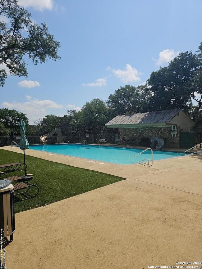 130 Broadview Ct, House other with 5 bedrooms, 3 bathrooms and null parking in Spring Branch TX | Image 11