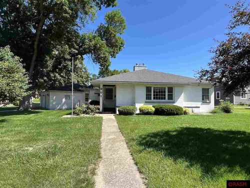 901 6th Ave S, Saint James, MN, 56081-2152 | Card Image