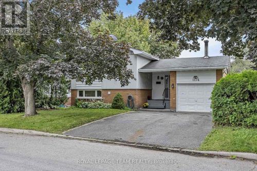 1174 Bonnie Crescent, Ottawa, ON, K2C1Z5 | Card Image