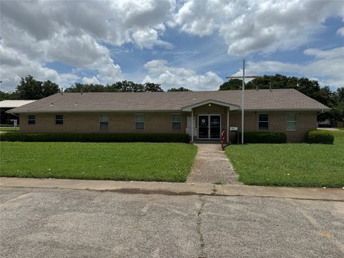 2801 N Elm St, Denton, TX, 76201-7629 | Card Image