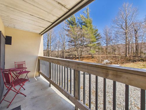 2b3-137 E Mountain Rd, Killington, VT, 05751-9615 | Card Image
