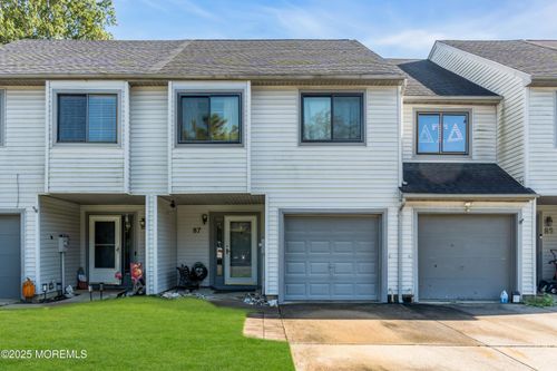 87 Lexington Cir, Matawan, NJ, 07747-3773 | Card Image