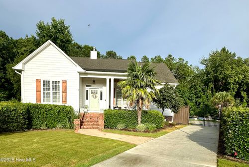 7926 Cumberland Pl, Wilmington, NC, 28411-8732 | Card Image