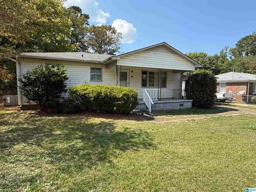 718 Bain Ave, Weaver, AL, 36277-4329 | Card Image