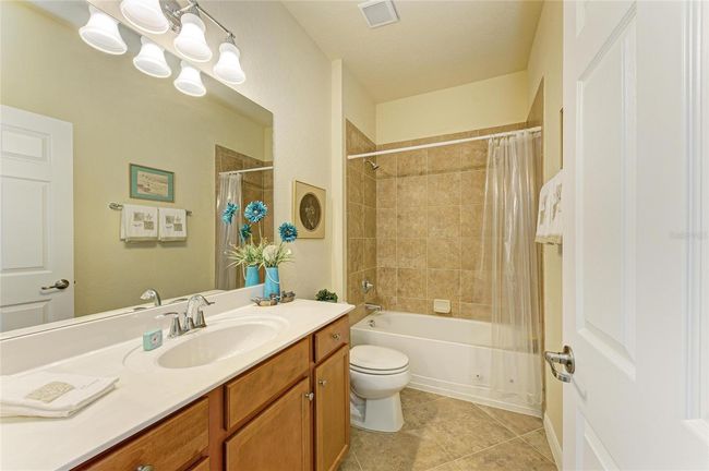 19889 Benissimo Dr, House other with 2 bedrooms, 2 bathrooms and null parking in VENICE FL | Image 43