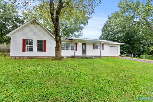 815 Martling Rd, Albertville, AL, 35951-4035 | Card Image