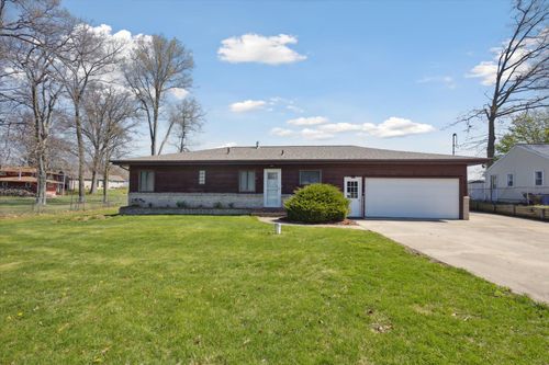 430 Jefferson Dr, Michigan Center, MI, 49254-1427 | Card Image