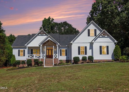 4774 Johnsons Chapel Rd, Benson, NC, 27504-7584 | Card Image