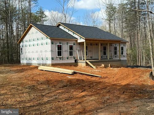 7128 Clover Green Dr, SPOTSYLVANIA, VA, 22551-5228 | Card Image