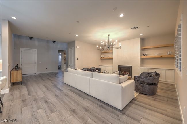 8984 Rolling Pietra St, House other with 5 bedrooms, 5 bathrooms and null parking in Las Vegas NV | Image 5