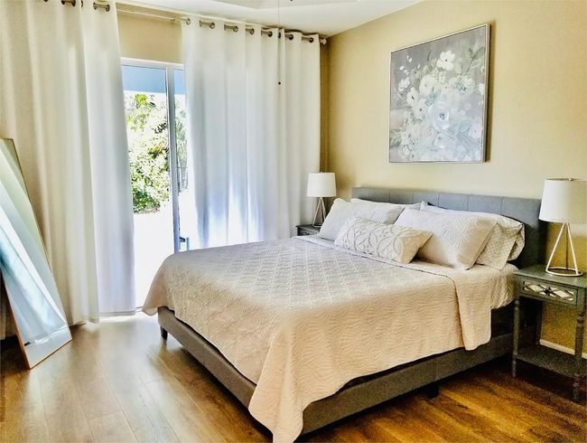 Master Bedroom | Image 13