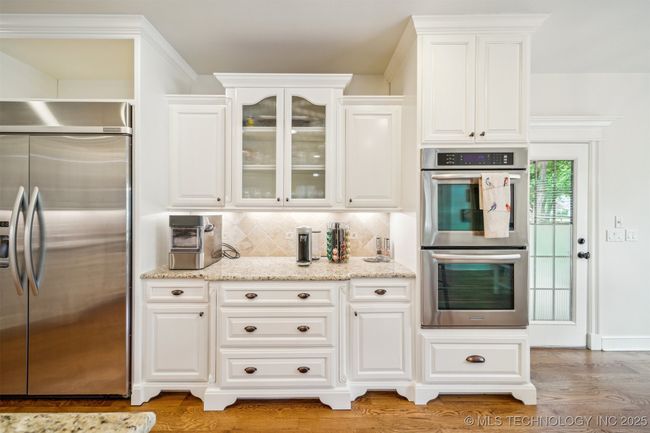 6922 Hackberry Rdg, House other with 5 bedrooms, 5 bathrooms and null parking in Owasso OK | Image 30